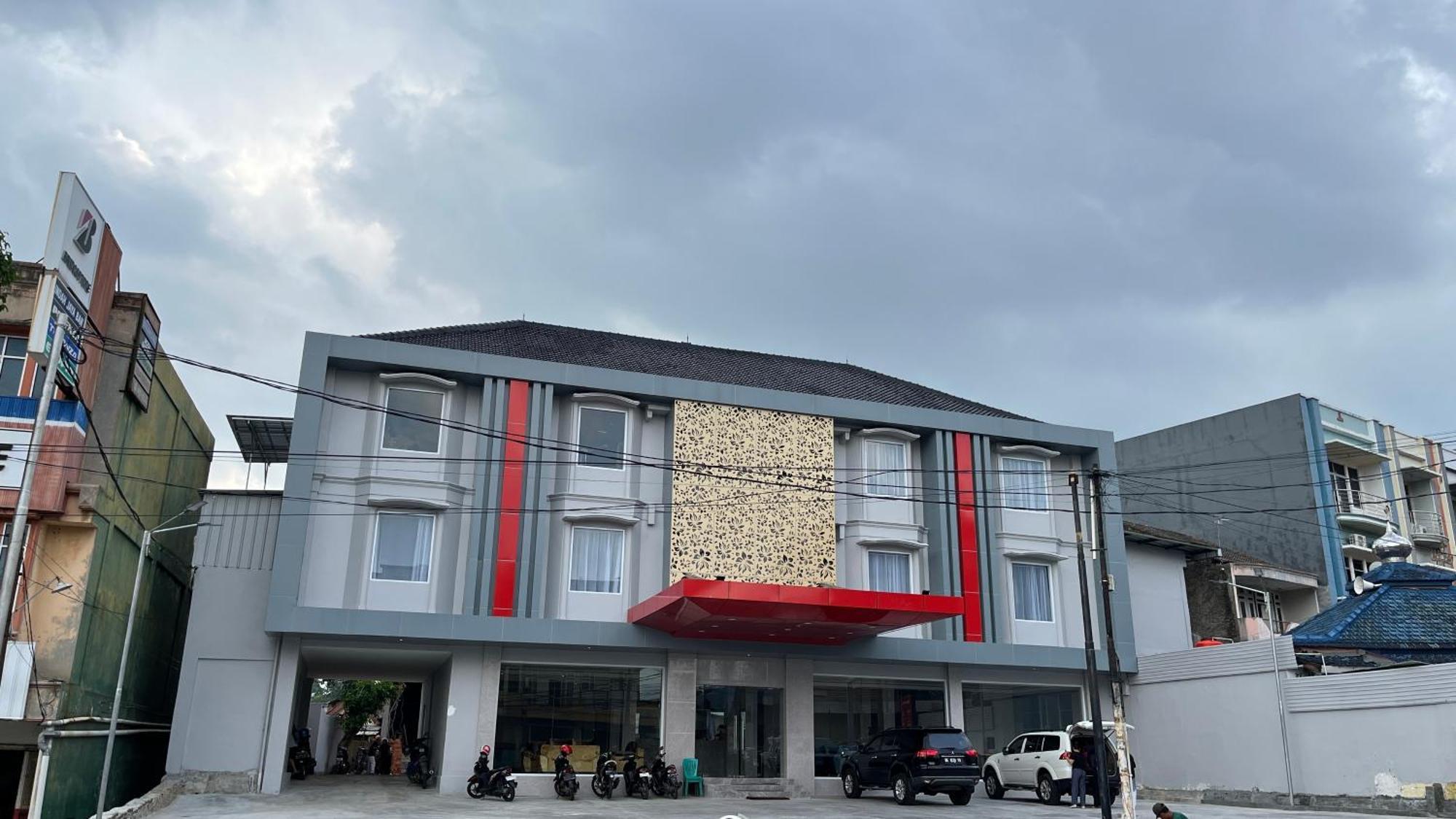Reddoorz Premium At Jalan Diponegoro Lampung Ξενοδοχείο Μπαντάρ Λαμπούνγκ Εξωτερικό φωτογραφία