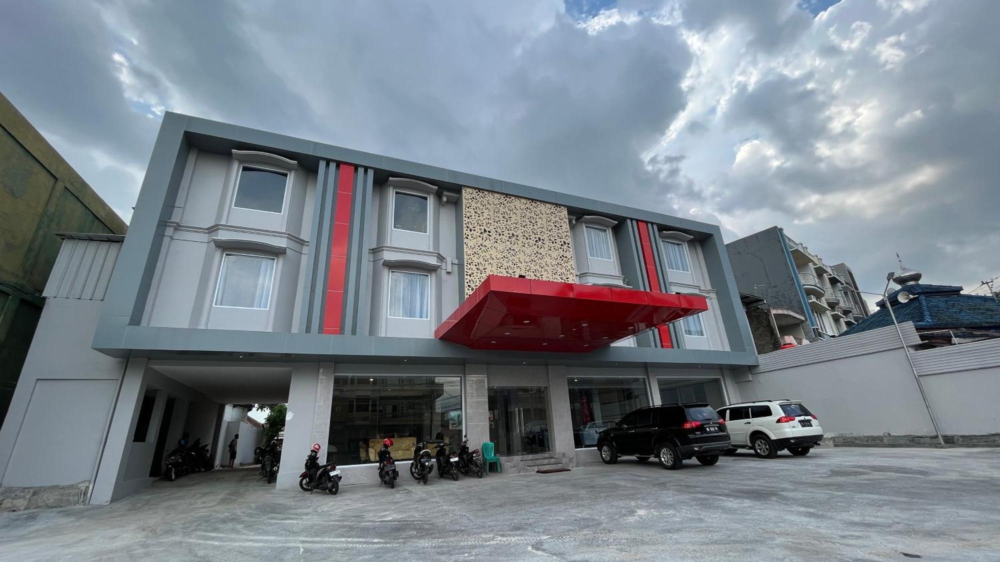 Reddoorz Premium At Jalan Diponegoro Lampung Ξενοδοχείο Μπαντάρ Λαμπούνγκ Εξωτερικό φωτογραφία