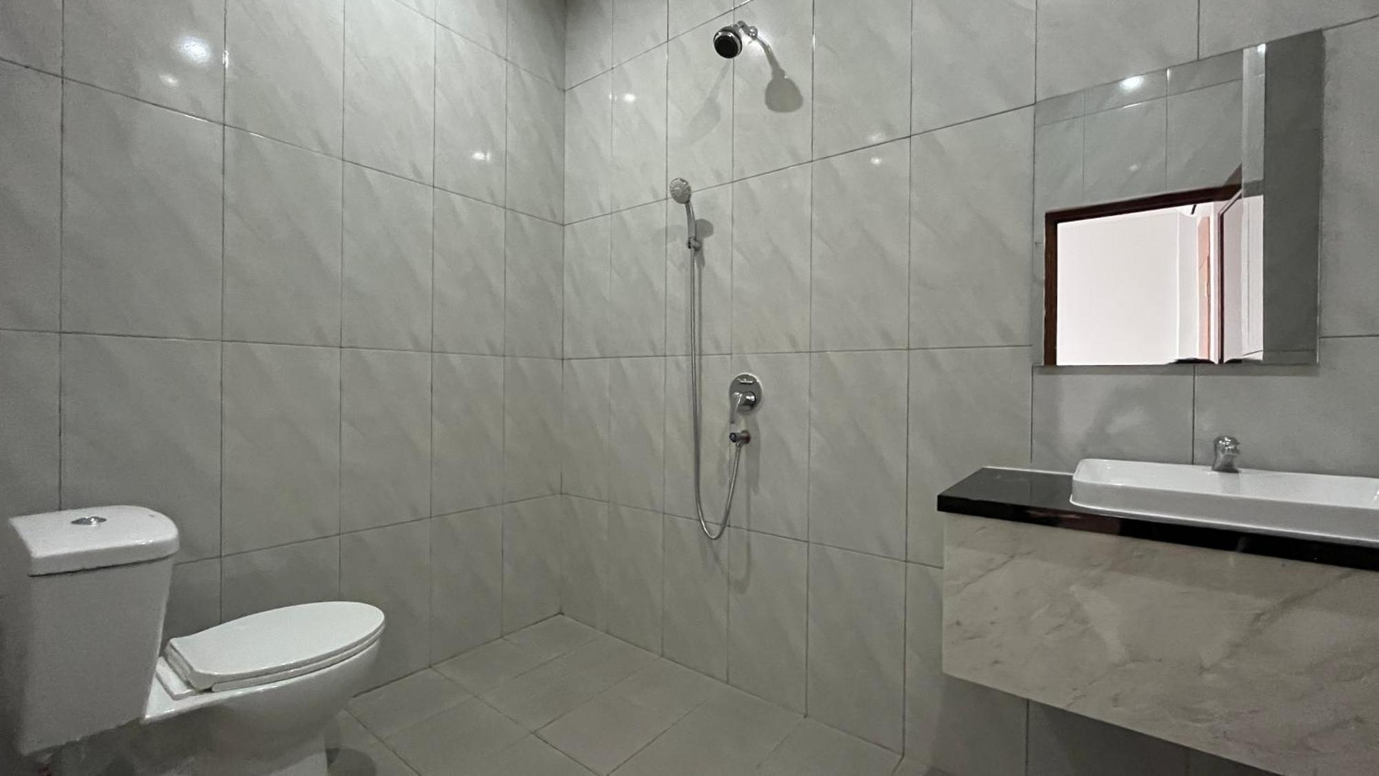Reddoorz Premium At Jalan Diponegoro Lampung Ξενοδοχείο Μπαντάρ Λαμπούνγκ Εξωτερικό φωτογραφία