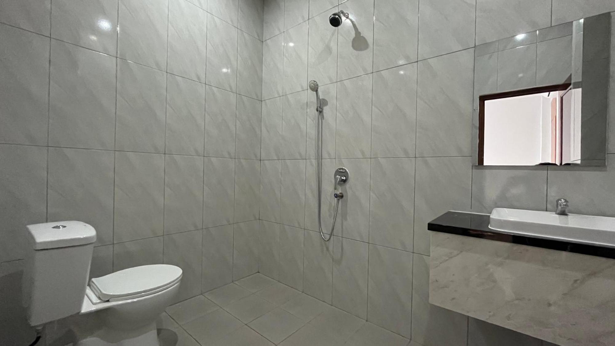 Reddoorz Premium At Jalan Diponegoro Lampung Ξενοδοχείο Μπαντάρ Λαμπούνγκ Εξωτερικό φωτογραφία