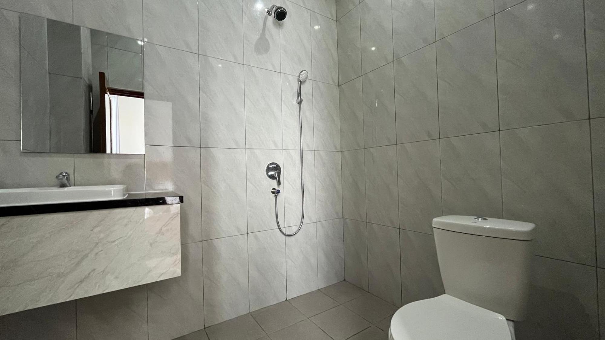 Reddoorz Premium At Jalan Diponegoro Lampung Ξενοδοχείο Μπαντάρ Λαμπούνγκ Εξωτερικό φωτογραφία