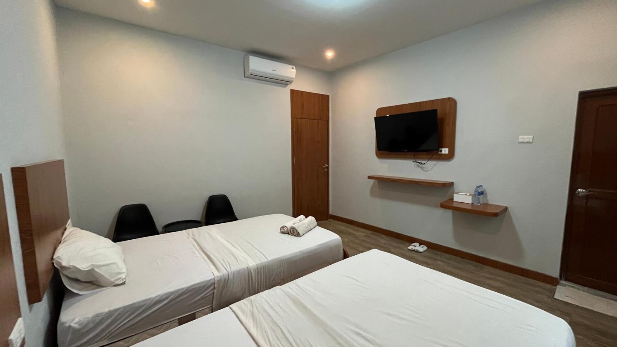 Reddoorz Premium At Jalan Diponegoro Lampung Ξενοδοχείο Μπαντάρ Λαμπούνγκ Εξωτερικό φωτογραφία