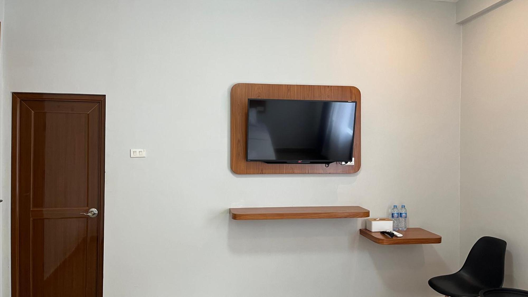 Reddoorz Premium At Jalan Diponegoro Lampung Ξενοδοχείο Μπαντάρ Λαμπούνγκ Εξωτερικό φωτογραφία